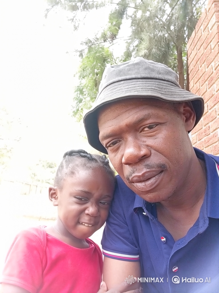 A Tender Father-Daughter Selfie Moment